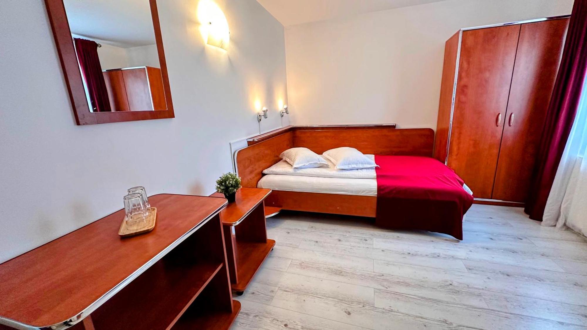 Valea Alba View - Self Check-In Hotel Busteni Exterior photo