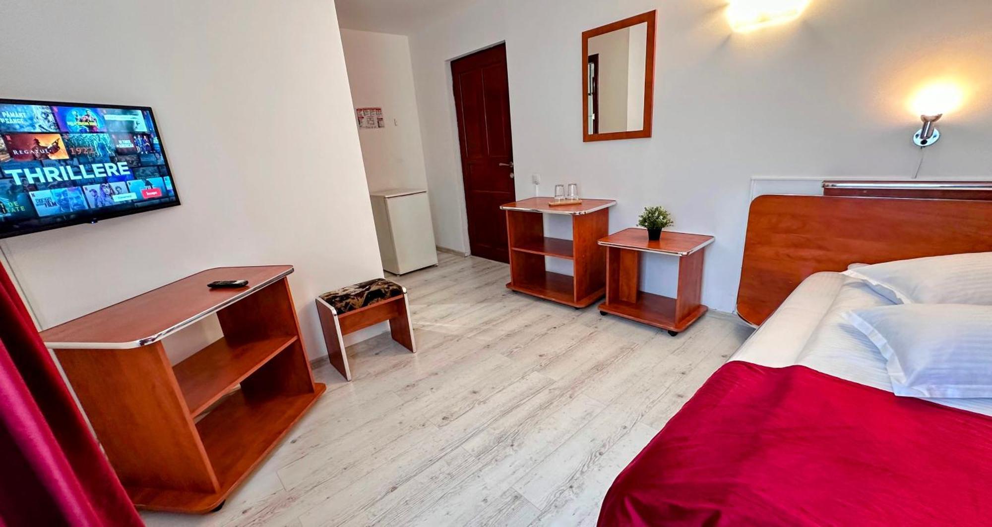 Valea Alba View - Self Check-In Hotel Busteni Exterior photo