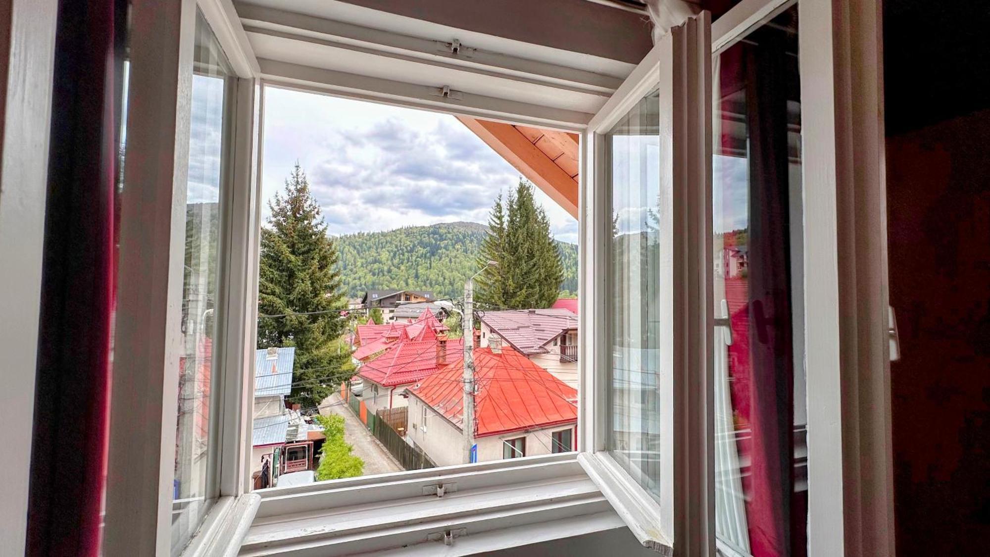 Valea Alba View - Self Check-In Hotel Busteni Exterior photo